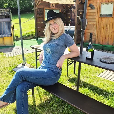 Bulle Texas - Luxe Et - Vue Aiguebelette Luxury tent *